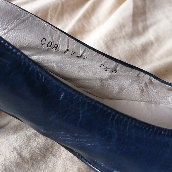 Navy leather slingbacks - Picture 4 of 5